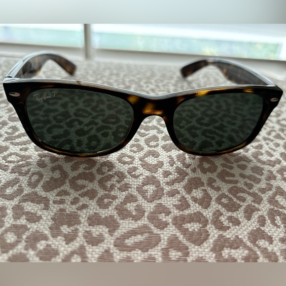 Ray-Ban Tortoise Shell Sunglasses - Picture 4 of 5